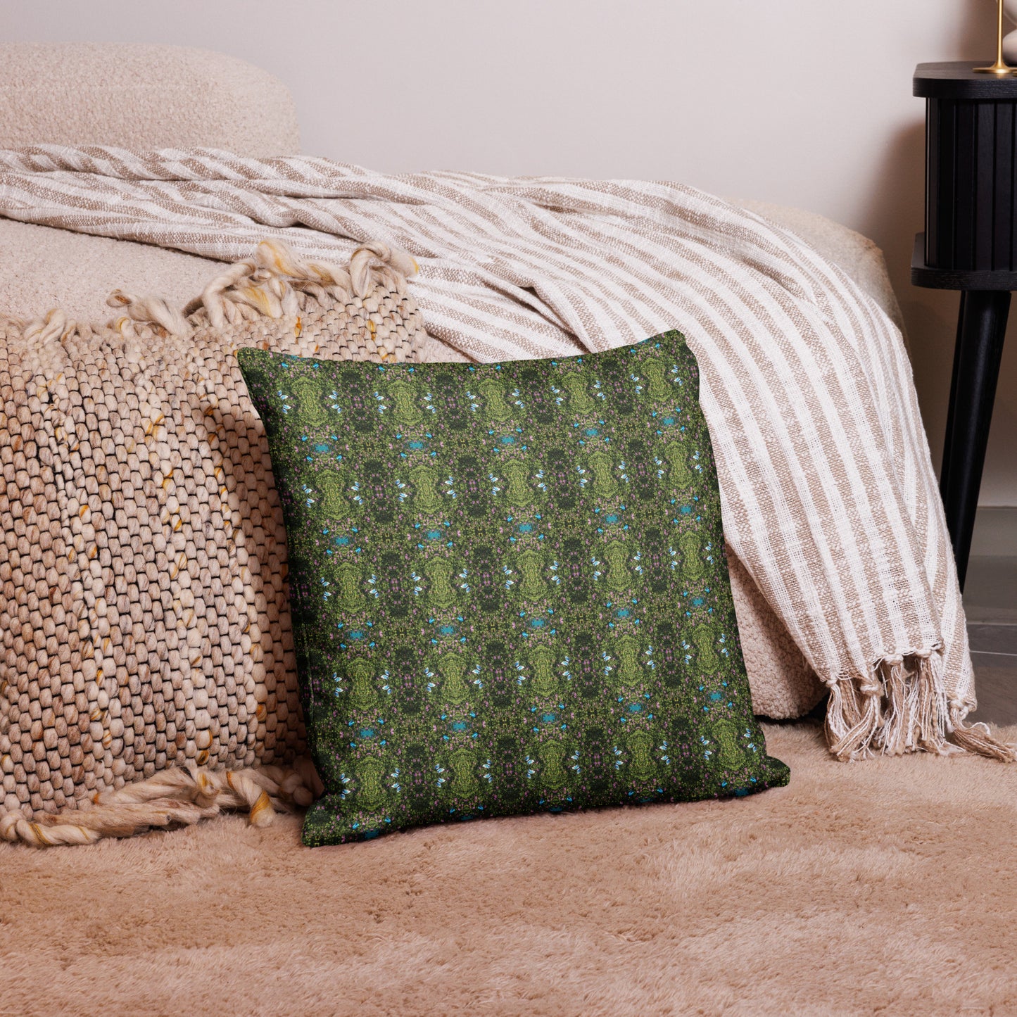 Premium Pillow (Secret Garden)