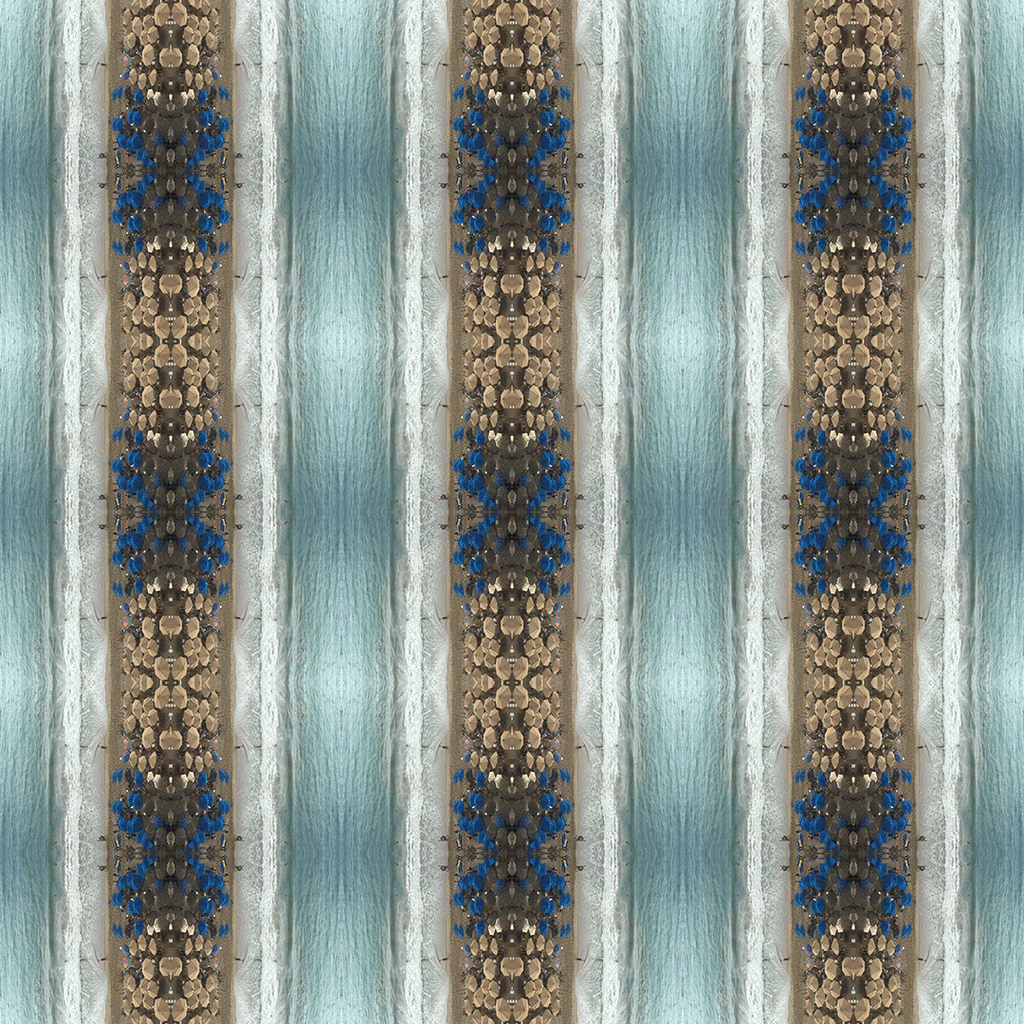 Pullover Hoodie (Romántica)