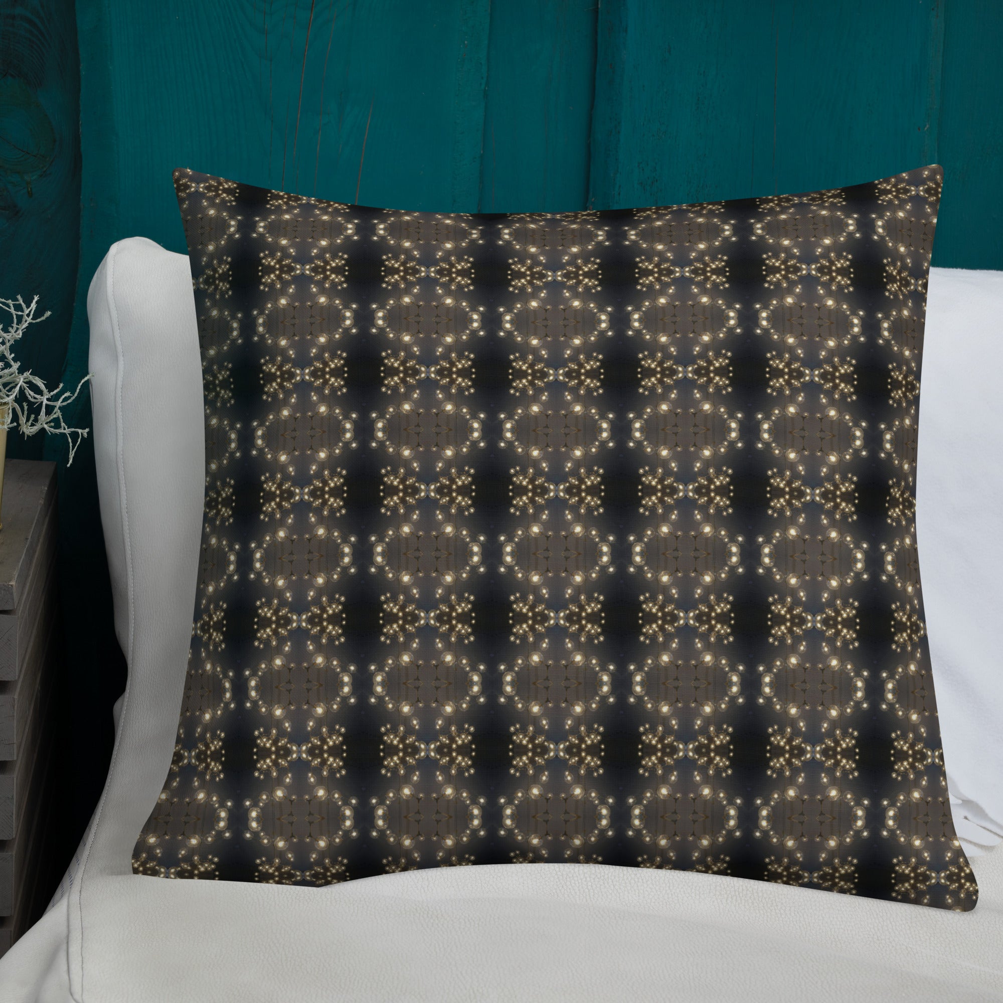 2-in-1 Premium Pillow (Fuchsia Parquet / Bubbles)